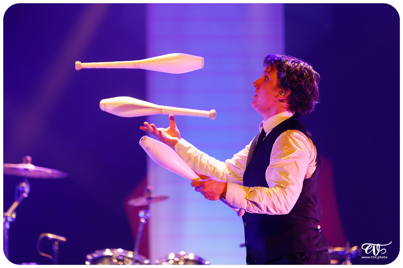 DRUM BROTHERS (LES FRÈRES COLLE)